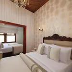 Hotel 1207