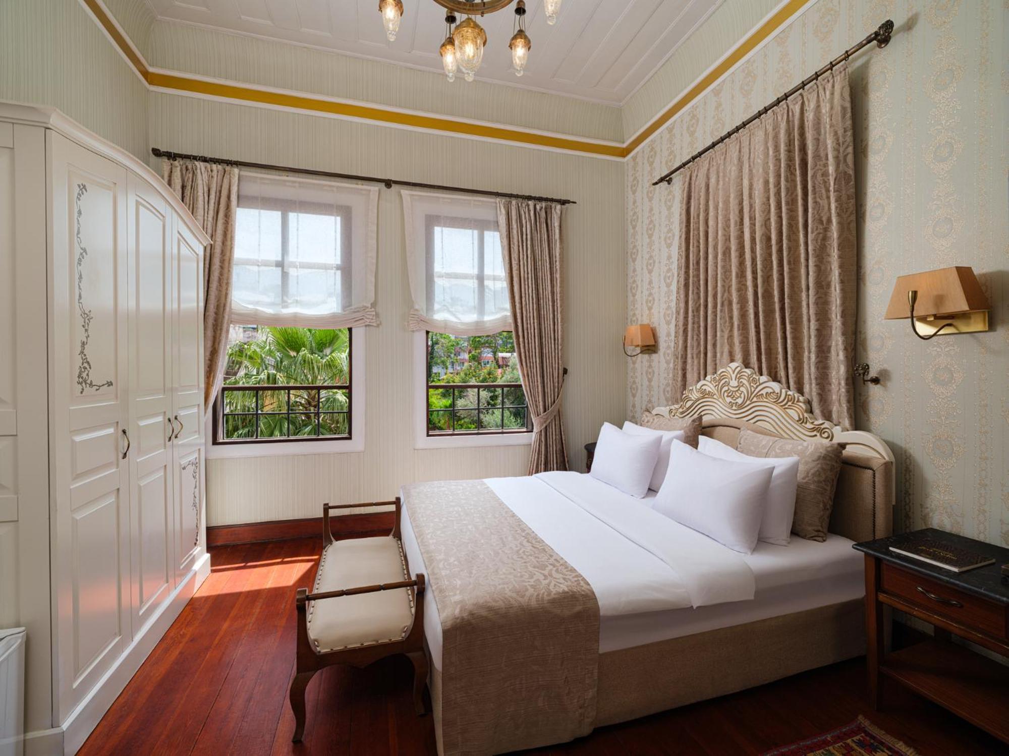 1207 Hotel 3*
